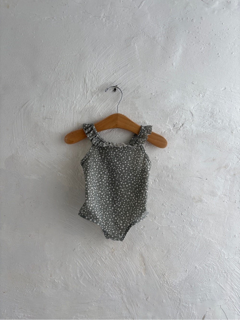 H&M 9-12 months floral ruffle swim suit